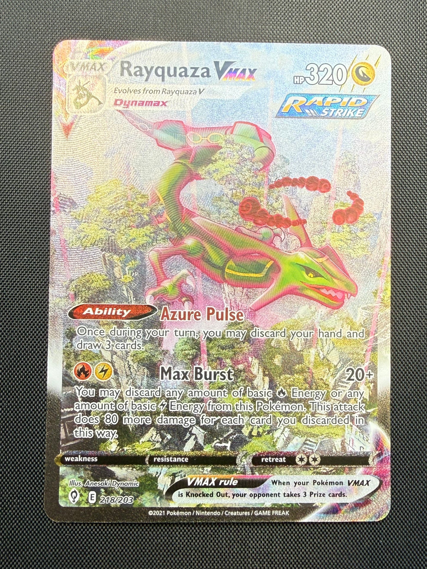 Rayquaza VMAX (218/203) - Evolving Skies - NM